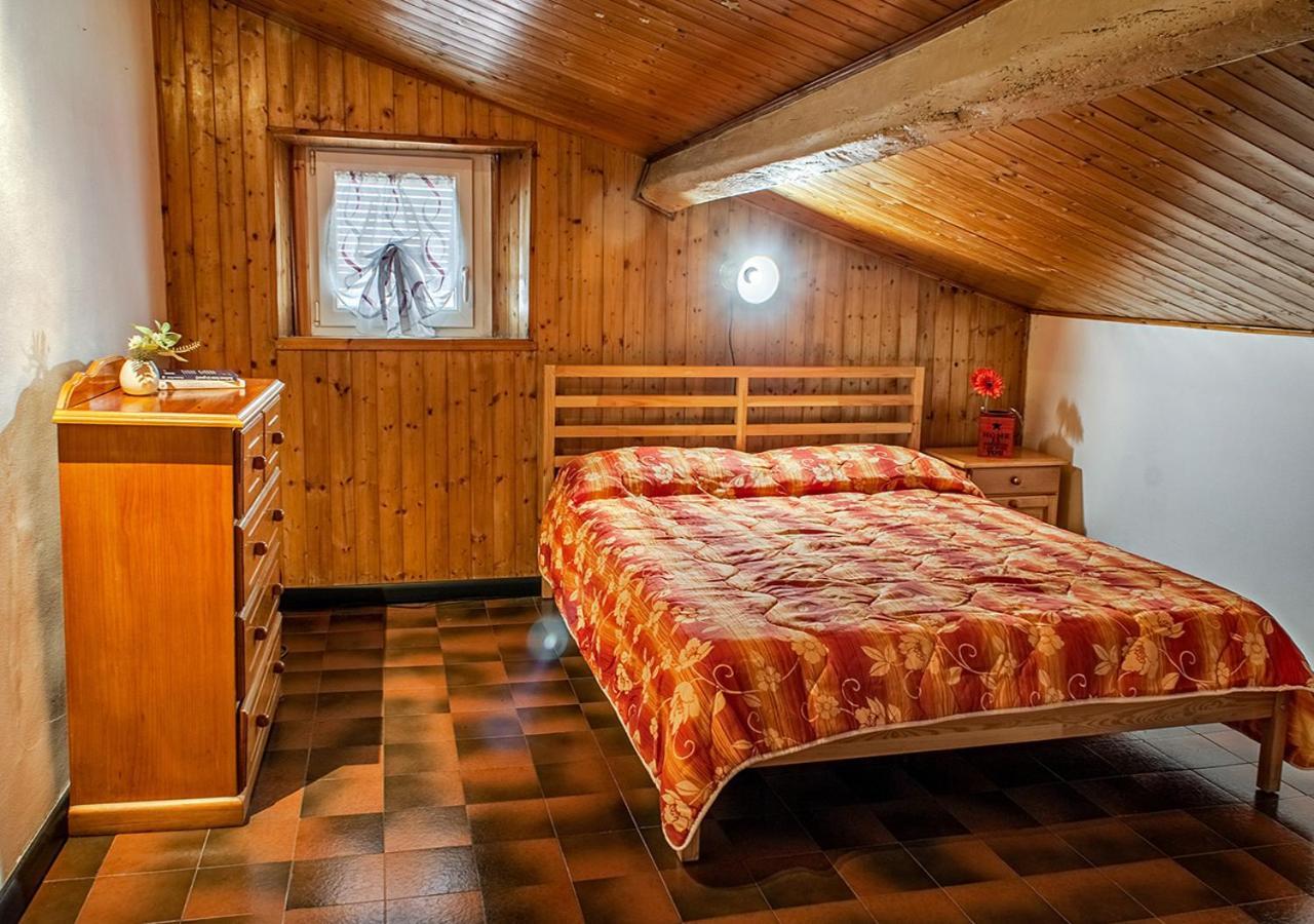 Ferienwohnung Il Rifugio A 3 Minuti Dai Traghetti Livorno Exterior foto